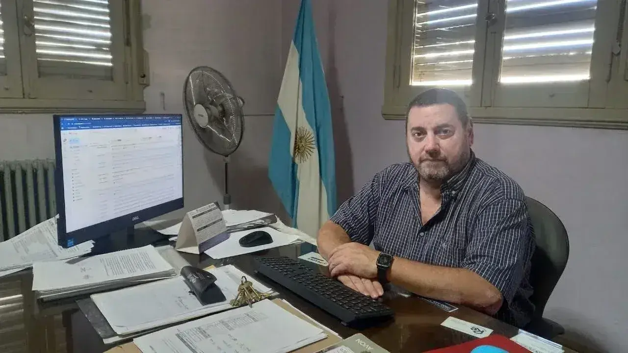 Disertante. Rubén Oscar Cruz