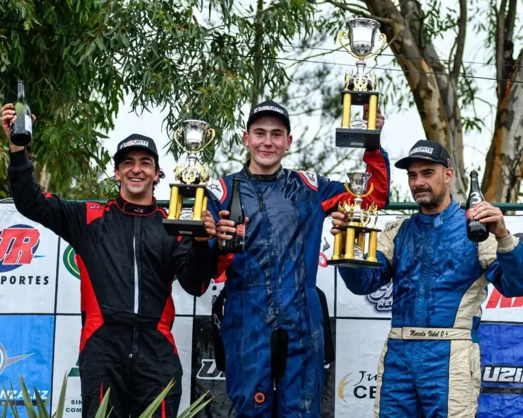 José “Pepito” Larroudé en la cima del podio