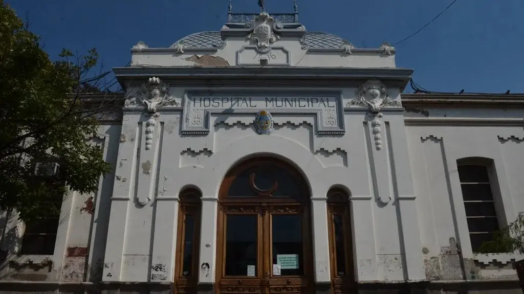 La joven sigue internada en el hospital municipal de Bahía blanca.