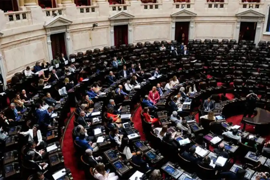 Pese al acuerdo con la UBA, la UCR convocó a una sesión por el presupuesto universitario para el próximo martes