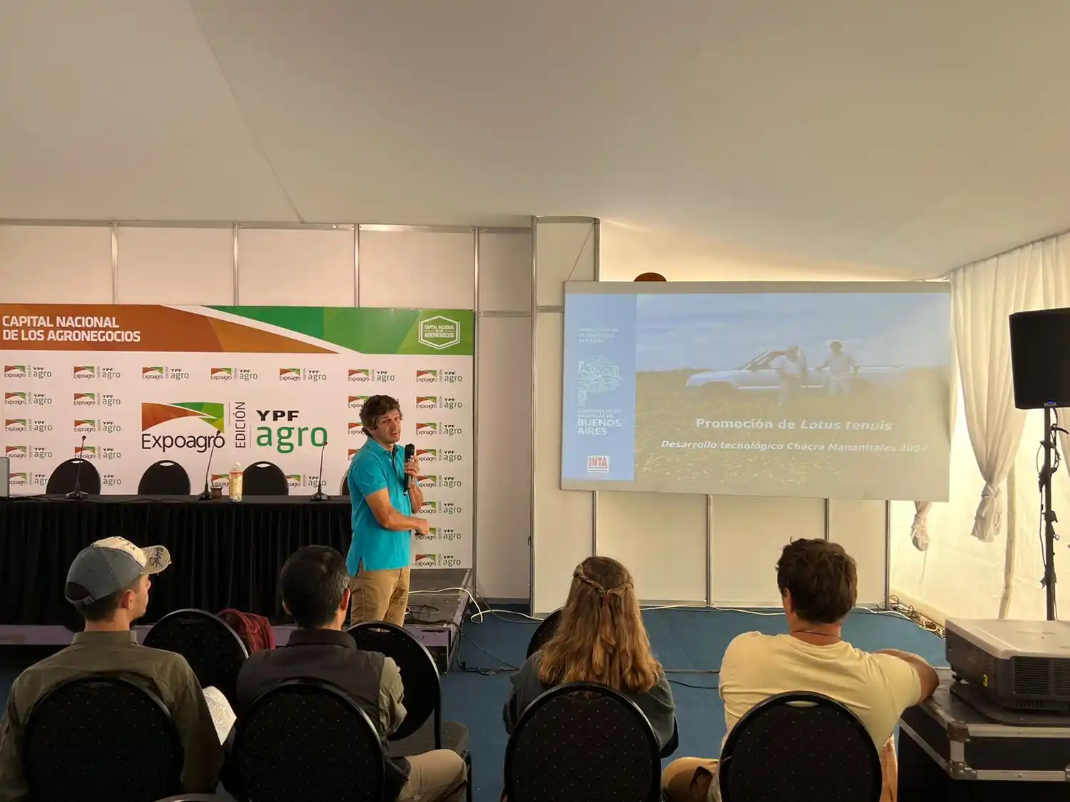 MATIAS BAILLERES EN SAN NICOLÁS: Desarrollo Agrario expuso el trabajo de sus Chacras Experimentales en Expoagro