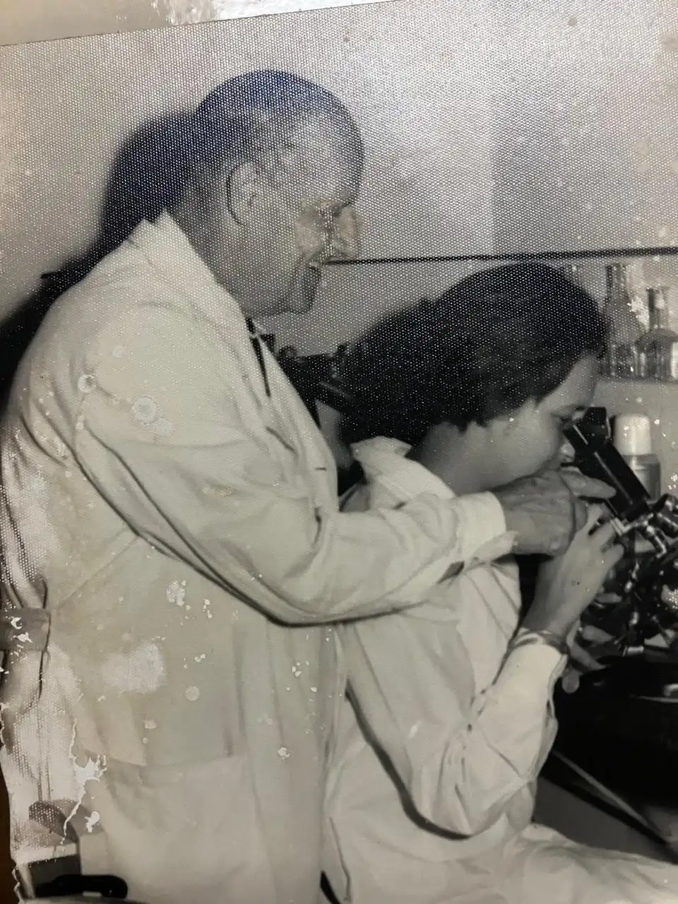 El Dr. Francisco Cadirola junto a su hija Luz-
