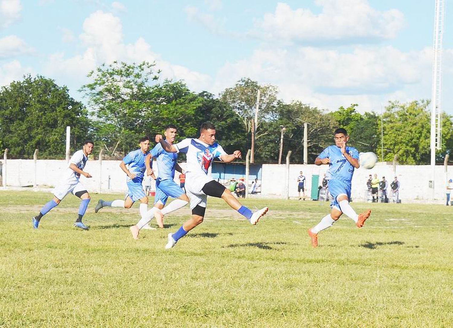 Sol de américa
goleó en Clorinda