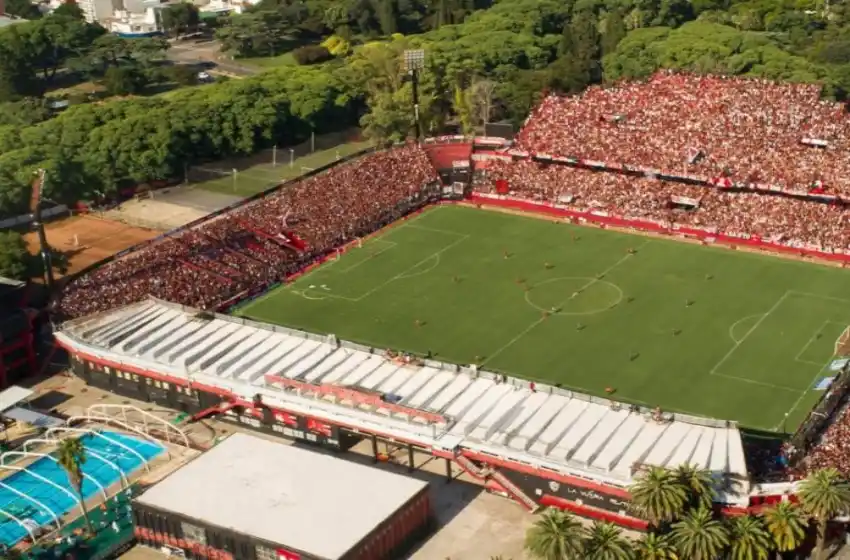 Inédito: le prohibieron entrar a la cancha hasta que no pague la cuota alimentaria