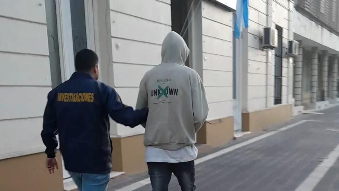 Nogoyá: Detienen a un hombre de 29 años por robo y secuestran elementos