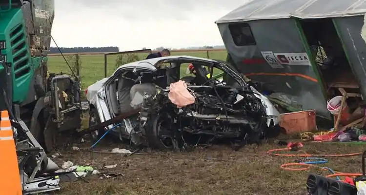 Confirman tres muertes en accidente en ruta 9 tras despiste