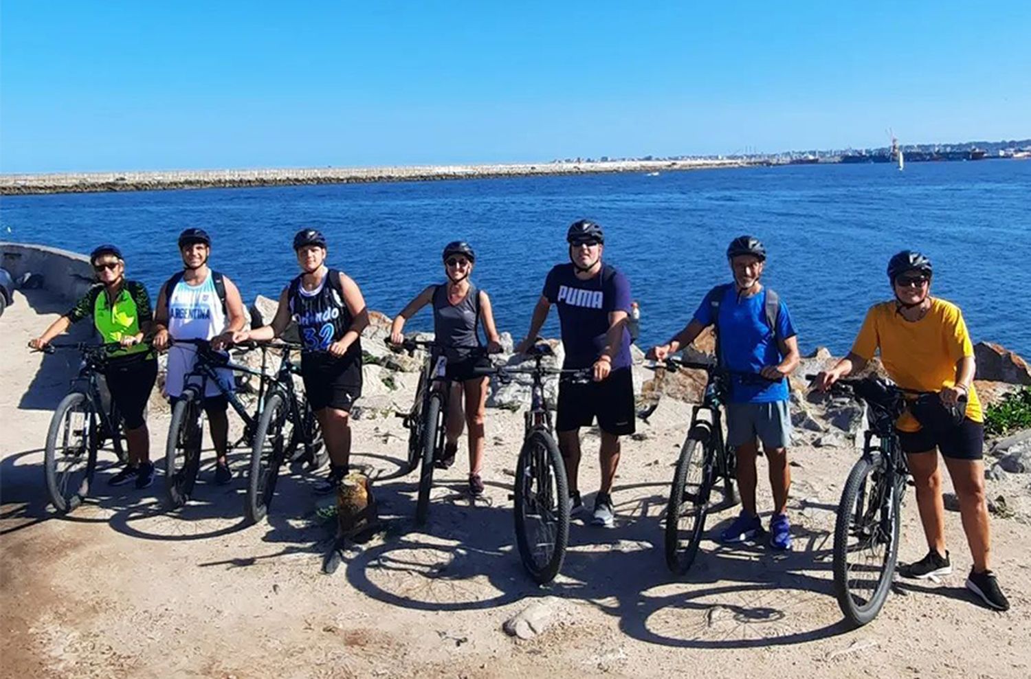 Pedalear por la ciudad: una forma alternativa de conocer Mar del Plata