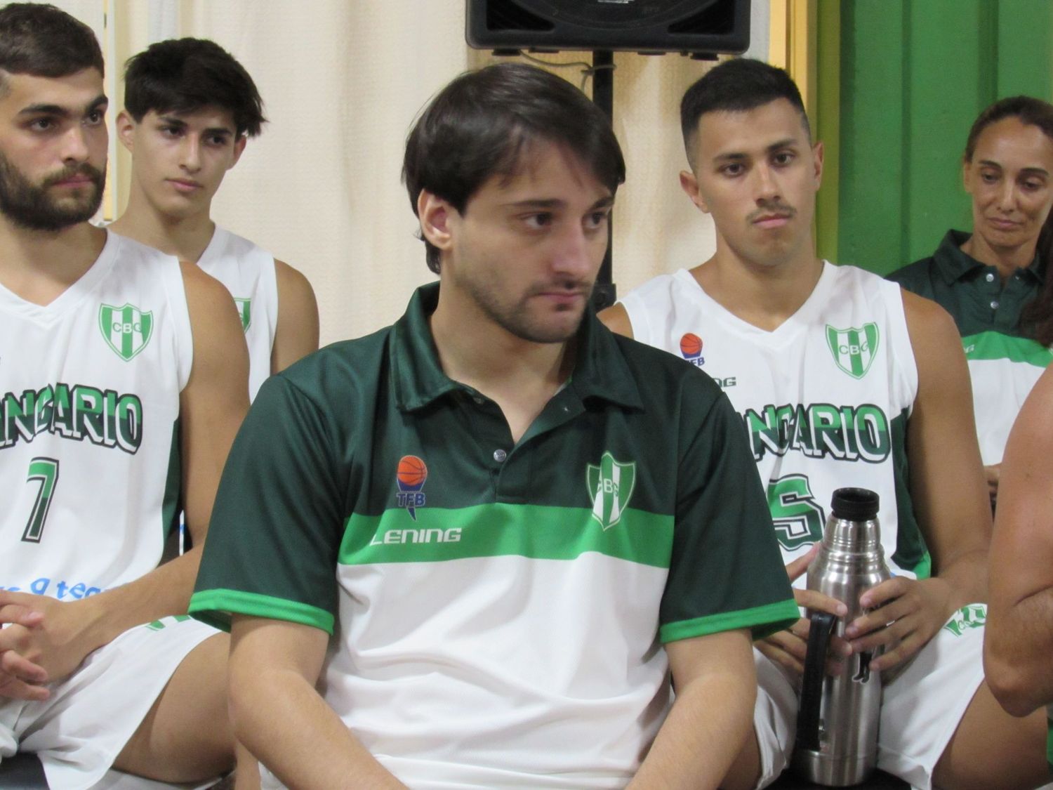 Román Nuñez seguirá al frente del plantel albiverde.