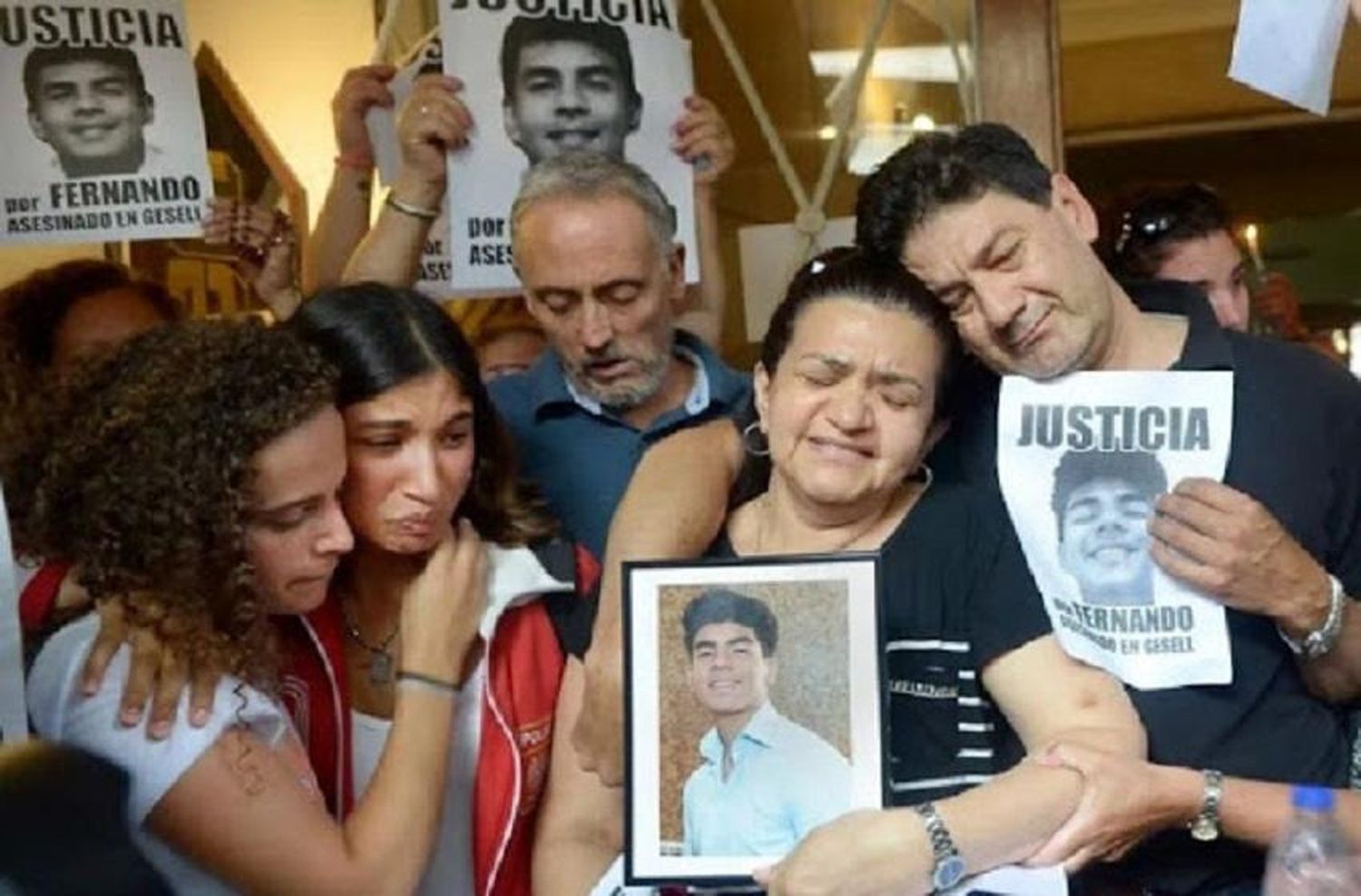 La madre de Fernando sobre el duelo tras su muerte: «Su cuarto está intacto como lo dejó»