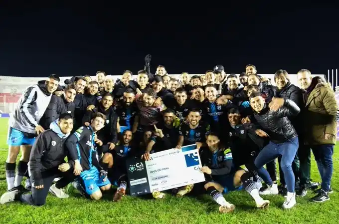 El festejo final de Almagro.