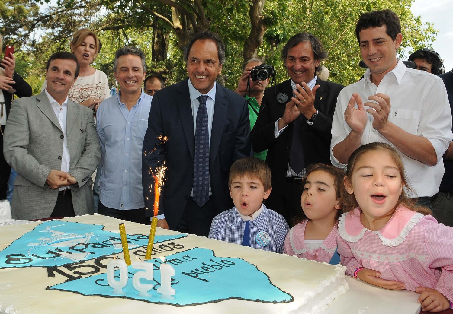Scioli y Delfino encabezaron los festejos por el 150° aniversario de Suipacha
