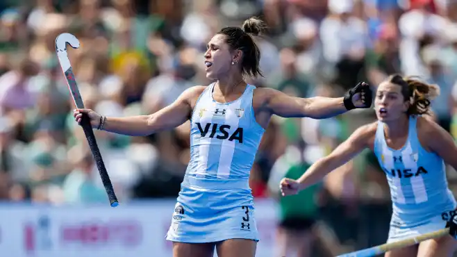 Las Leonas se impusieron ante Inglaterra con un gol de Agustina Gorzelany
