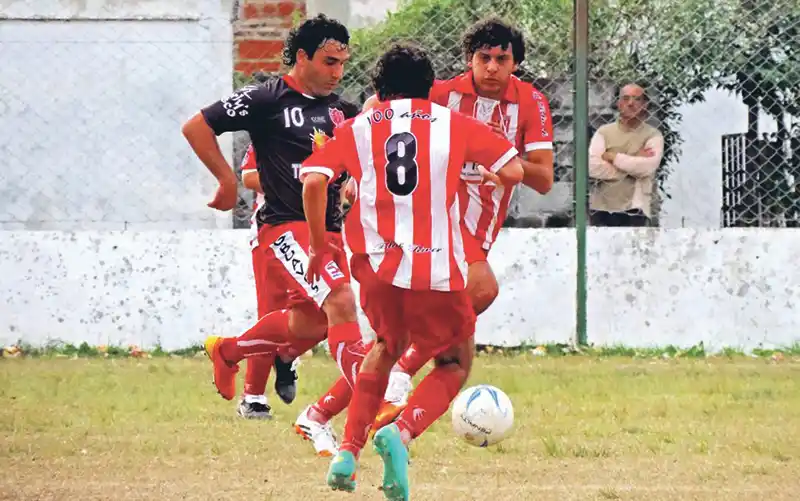 Central Larroque retornó a la punta