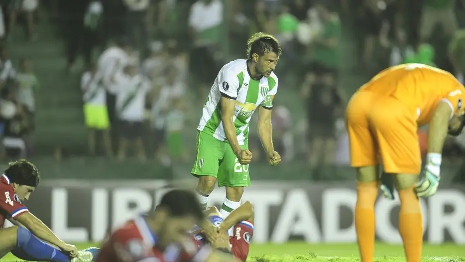 Copa Libertadores: Banfield va por la clasificación ante Nacional de Montevideo