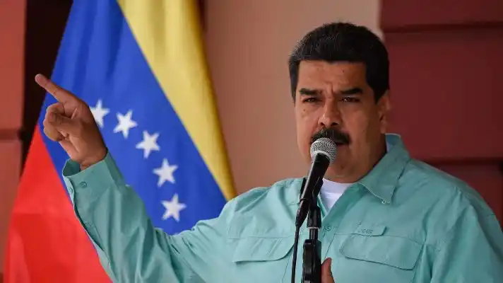 «¡Miserables!», así llama Maduro a EE.UU. por excluir a Venezuela de donación de vacunas