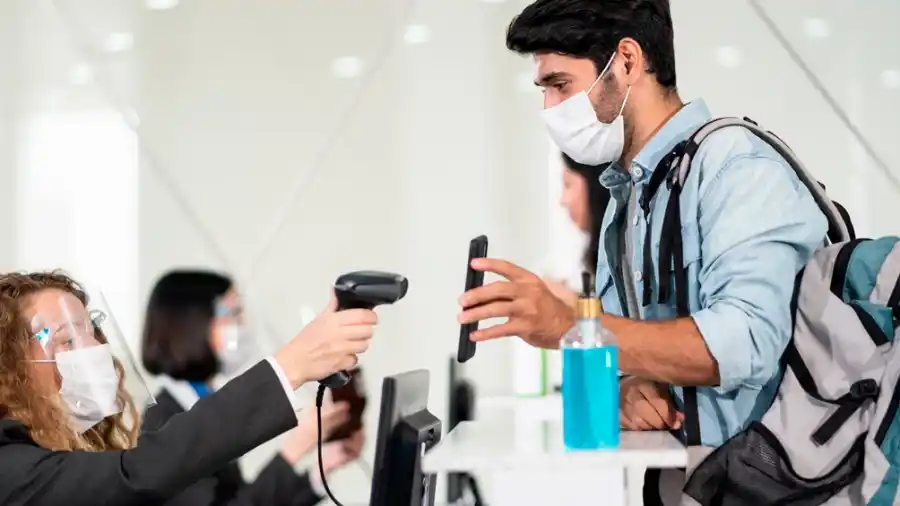 El Gobierno nacional implementará el pase sanitario a partir del 1° de enero