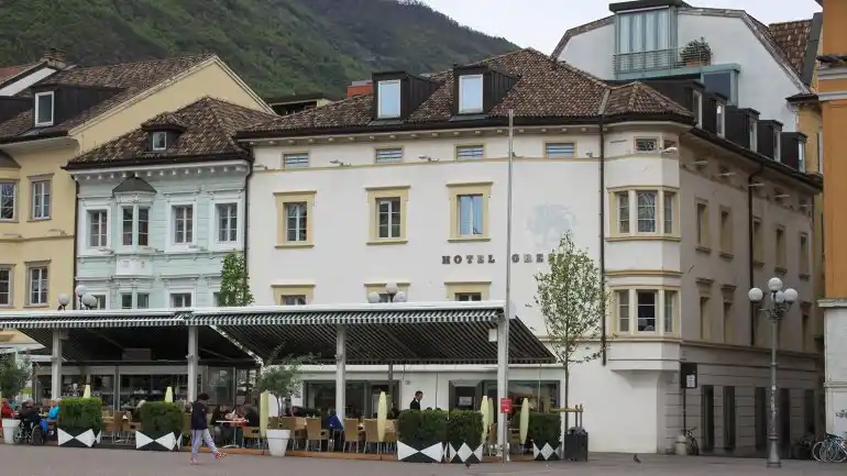 FIFA Gate: Burzaco, con arresto domiciliario en Italia