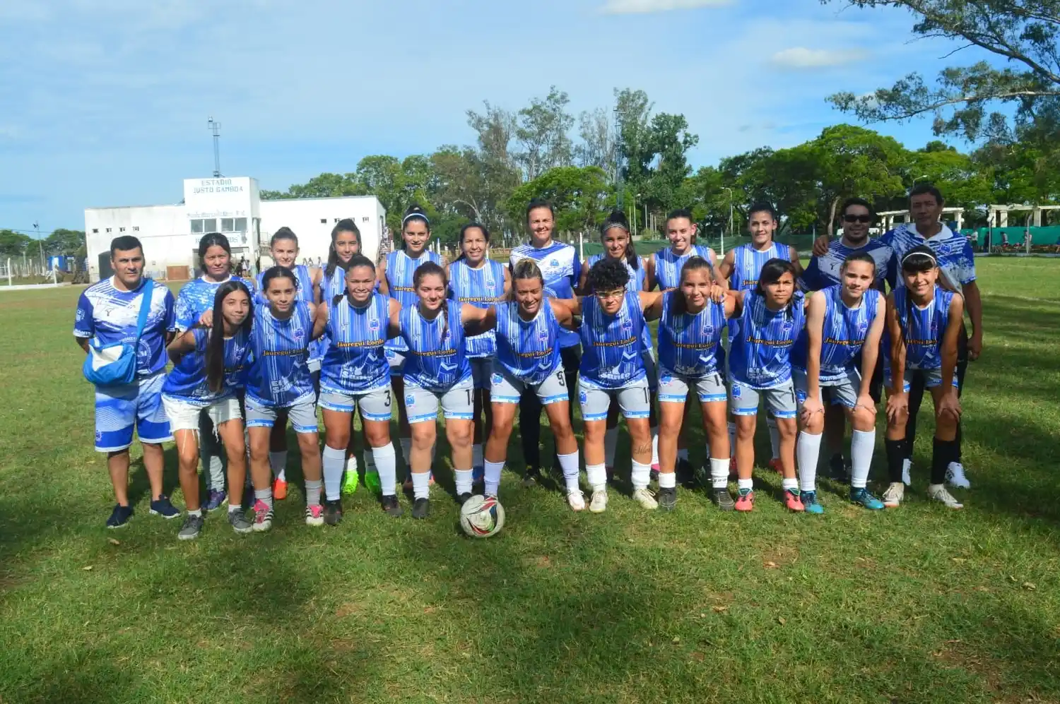 Santa María de Oro goleó 4 a 2 San Benito en el “Justo Gamboa”