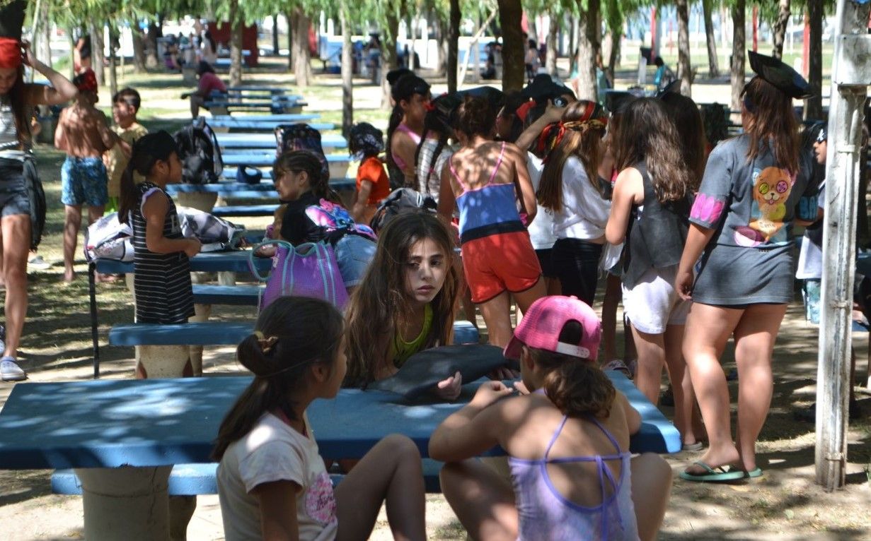 Pescadores está teniendo una buena temporada veraniega con su colonia.