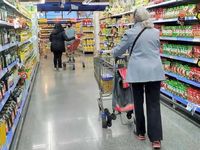 El consumo en supermercados subió en abril y anotó el mayor nivel de la era Milei