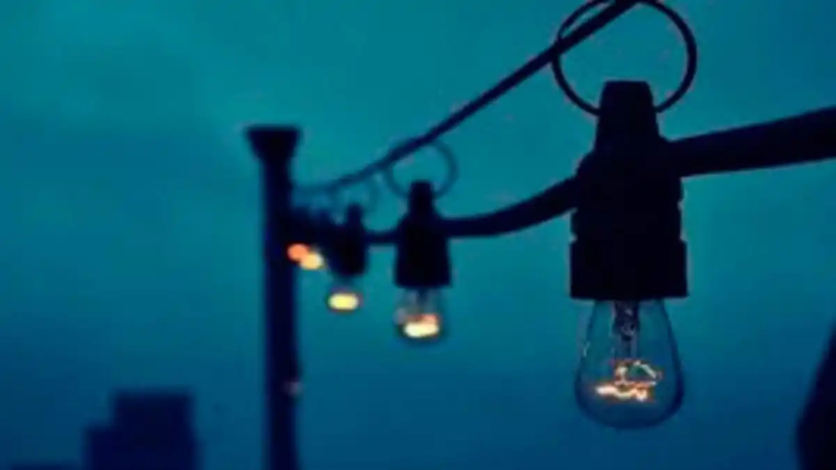 ¡BAJONAZO! Reportan fuerte fluctuación eléctrica en Caracas y gran parte del país este 18Nov