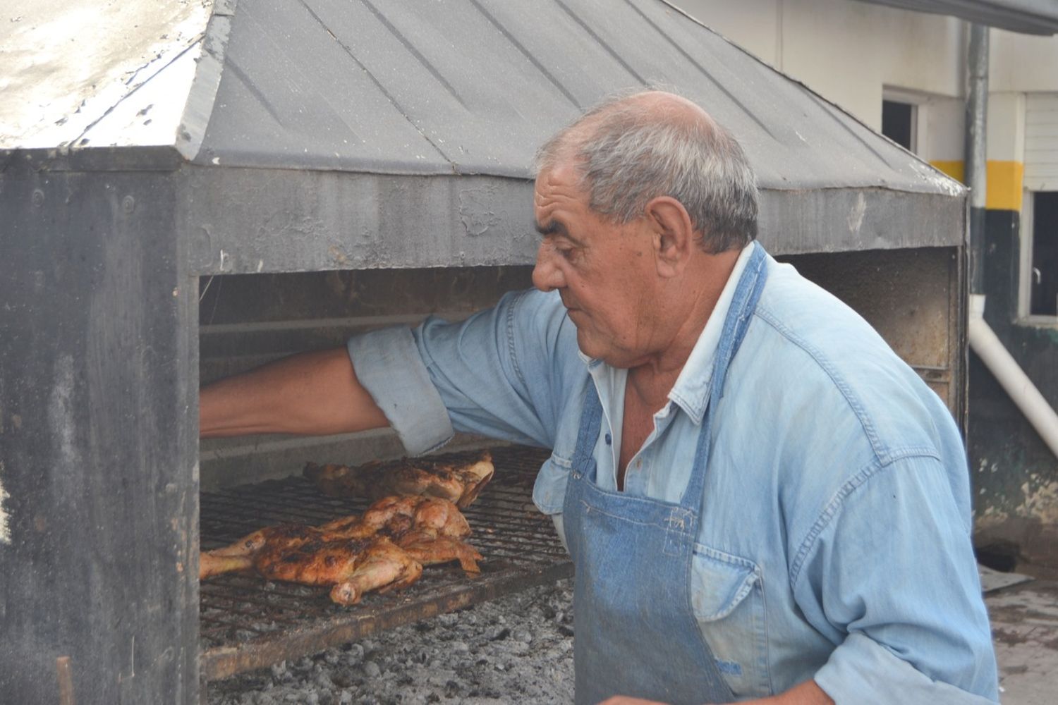 Ramón Alberto Bustamente y su colaboración en Urquiza