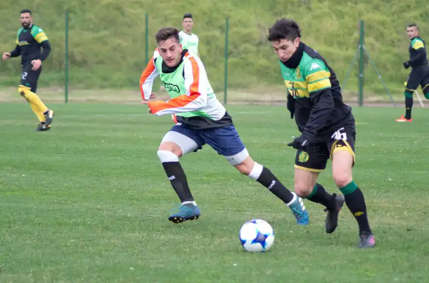 Aldosivi goleó en su primer amistoso