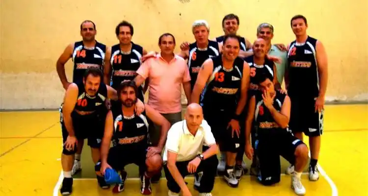 Maxibasquet: Por la desaparición del “mono” Morales, Náutico no jugará en Mar del Plata