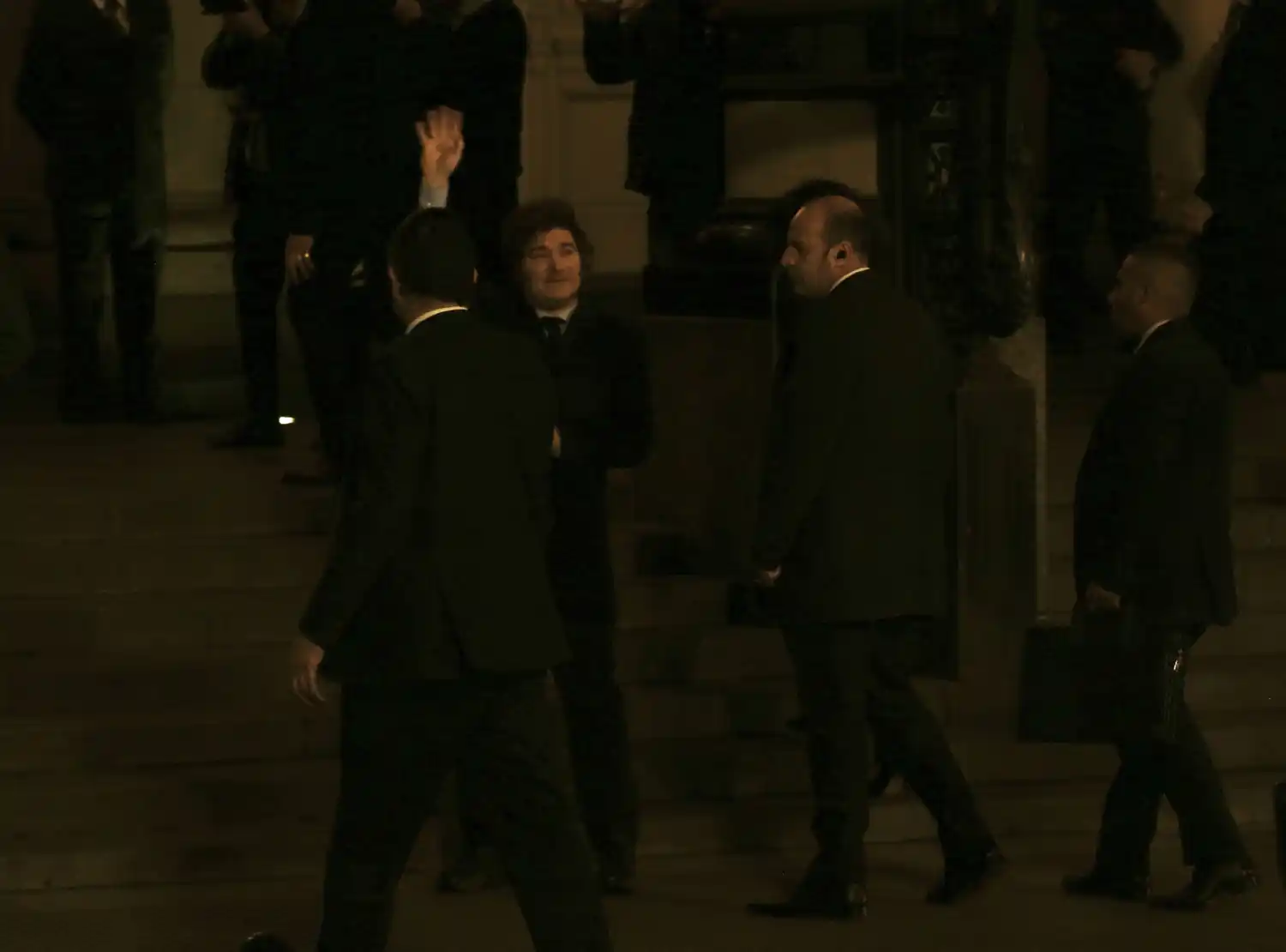 Javier Milei, al llegar al Teatro Colón.