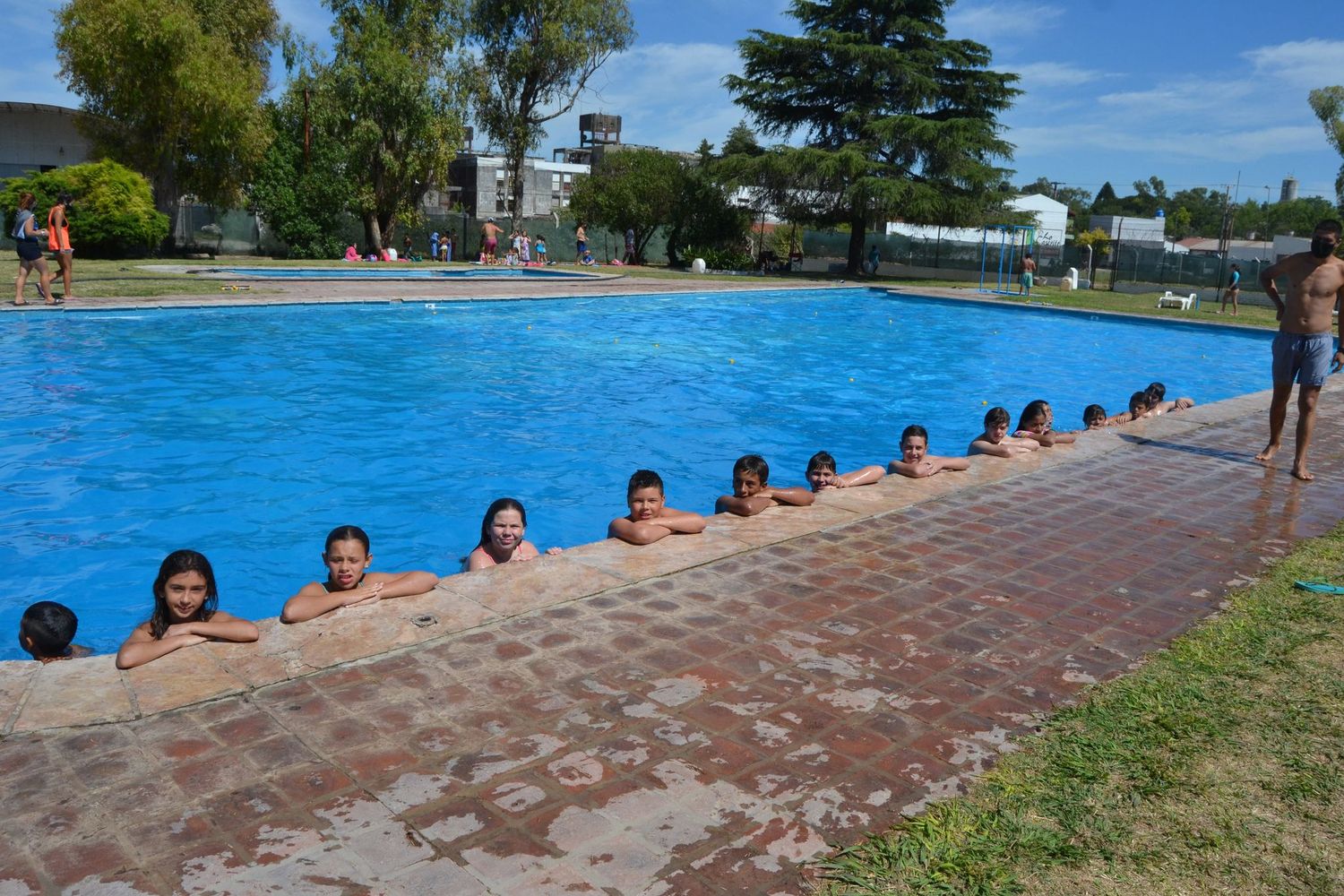 Colonia de Vacaciones en los natatorios de Sociedad Sportiva