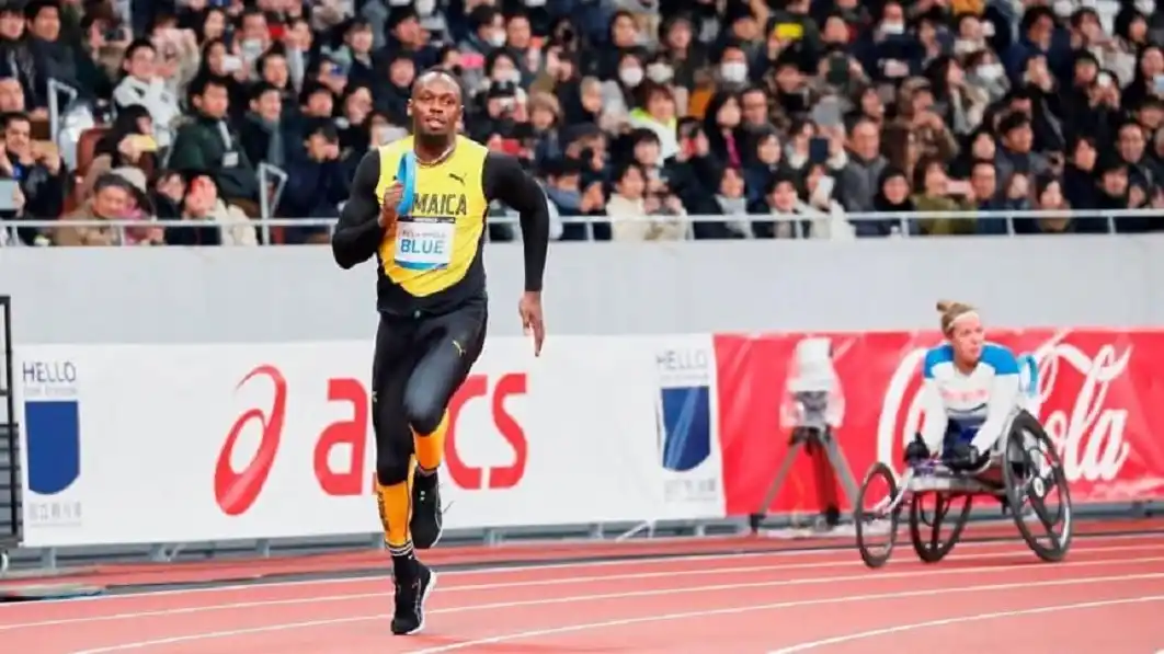 Usaín Bolt volvió a correr, pero con unos cuantos kilos de más