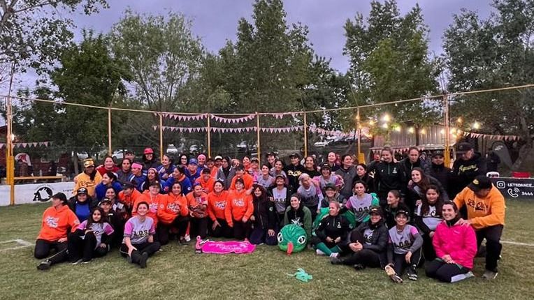 Éxito total del Torneo Rosa “Gisela Álvarez” en La Olla Softbol Club