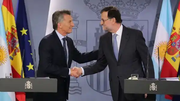 Macri y la primera dama recorrieron la feria cultural ARCO Madrid