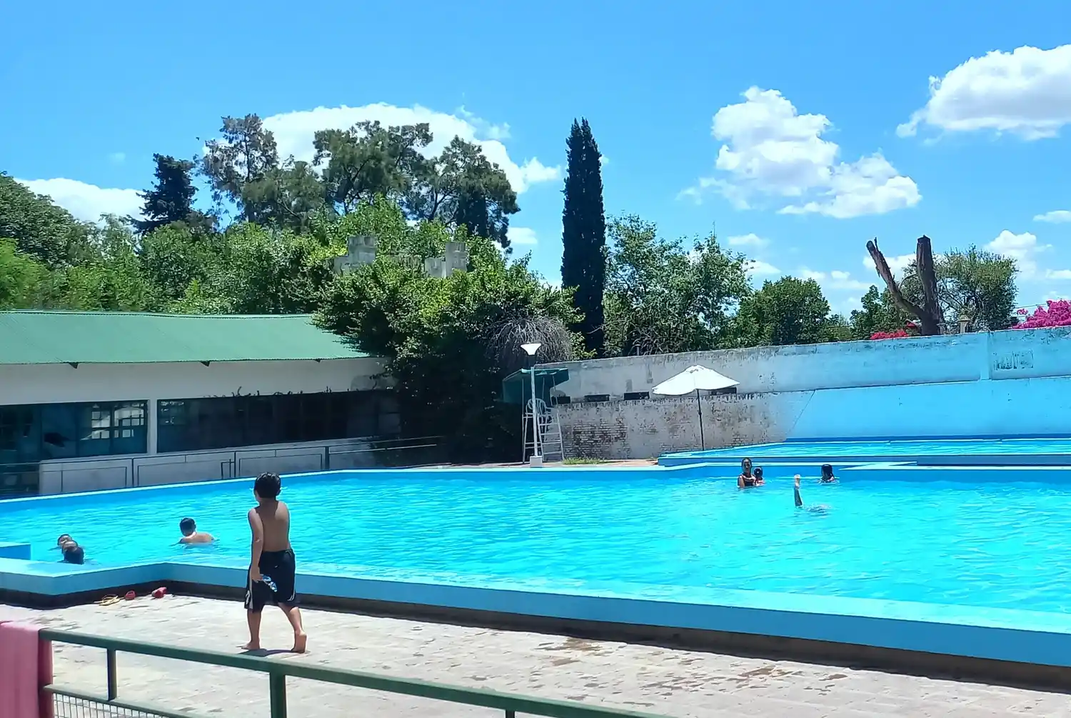 La pileta quedó habilitada este fin de semana.