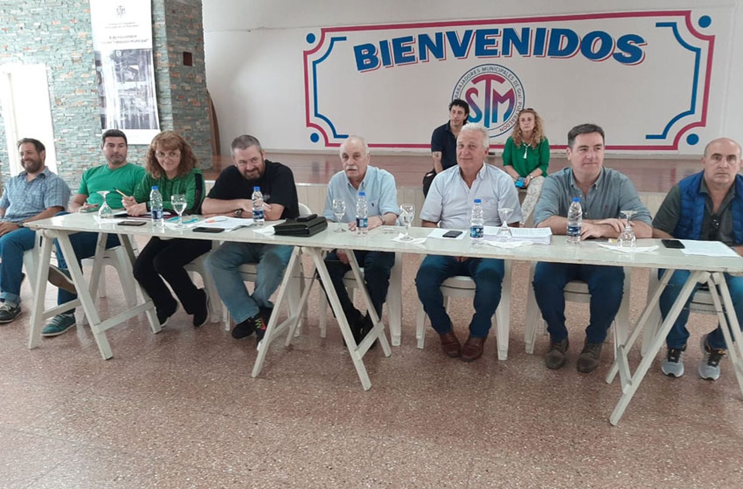 Los Municipales no descartan endurecer aún más las medidas "con un paro por tiempo indeterminado"