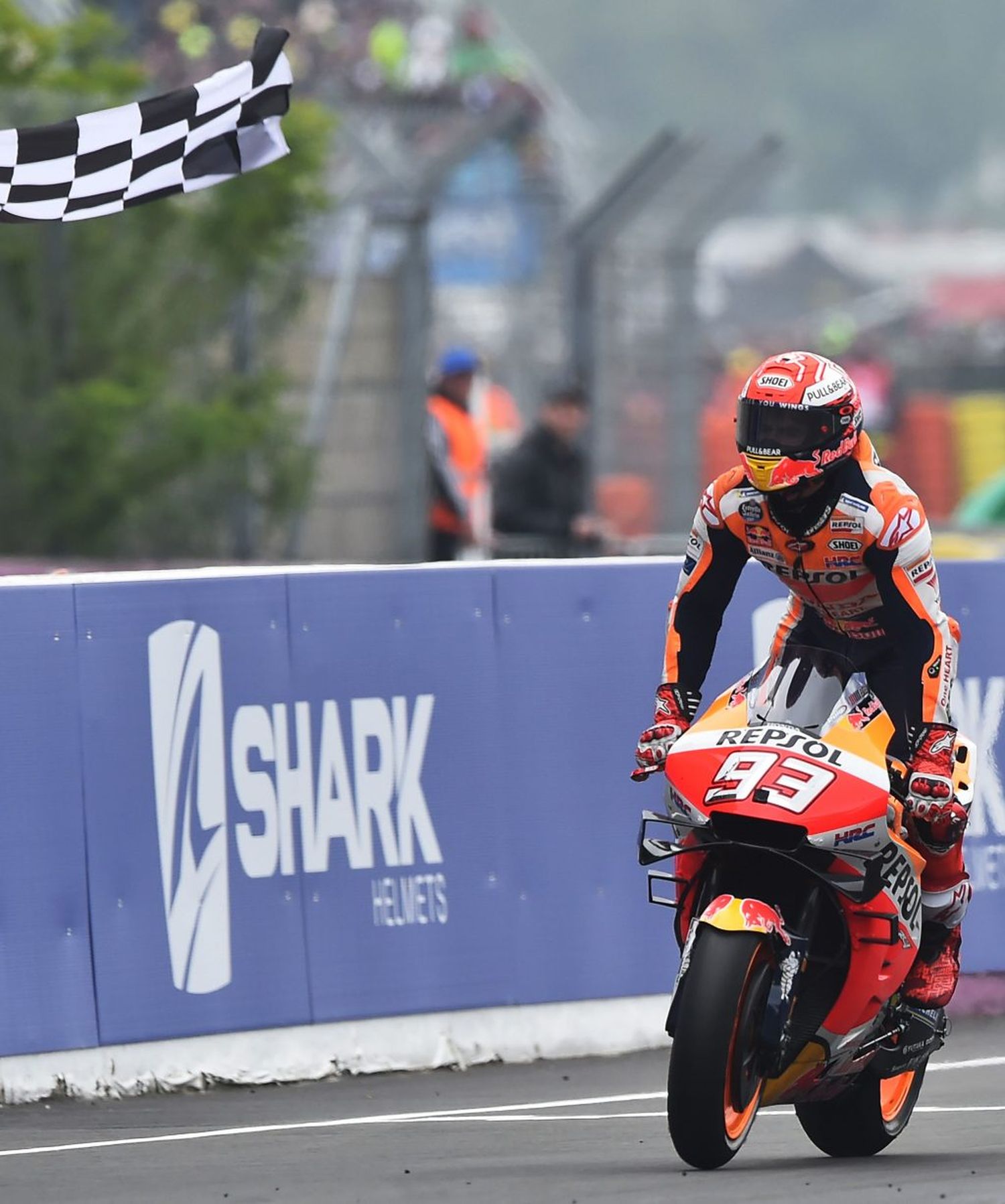 En Le Mans, el triunfo fue de Marc Márquez