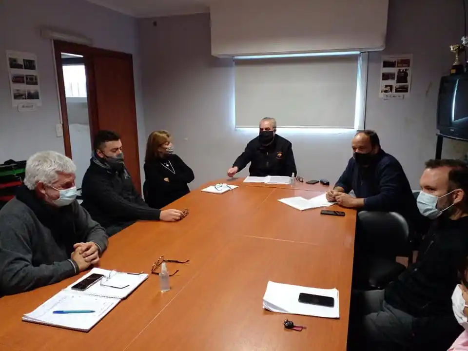 Sigue la negociación por el reclamo de los trabajadores de salud