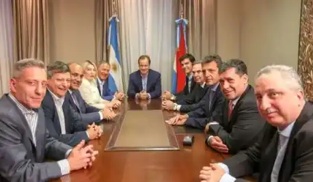 Con Bordet como anfitrión, el PJ sumó el apoyo de más gobernadores