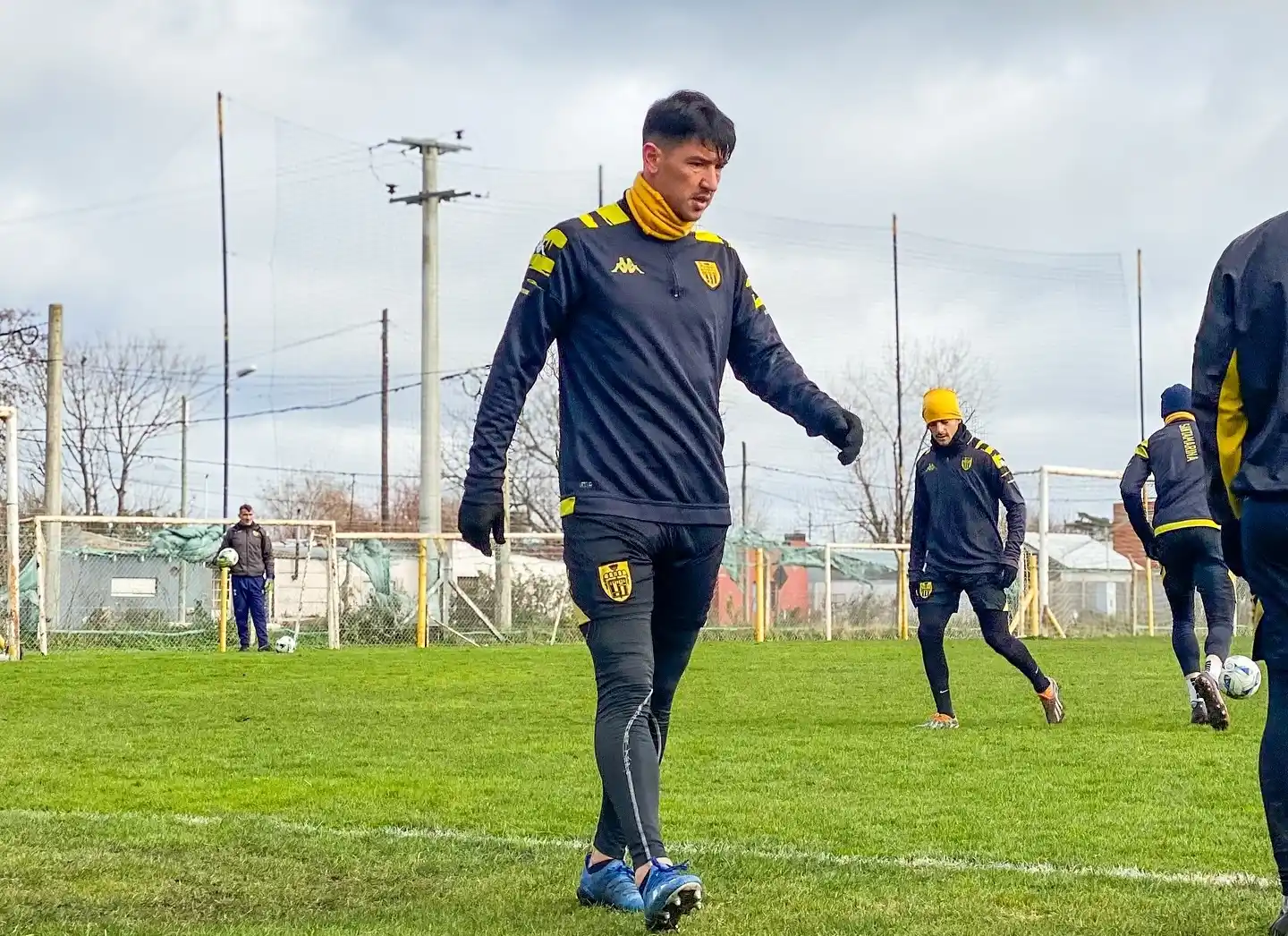 Marcos Fernández haría su debut en Santamarina.