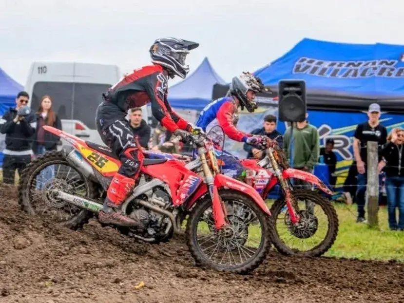 Gustavo Colombero y Augusto Ordano se consagraron en MX3 C y Promocional. Foto: Fermín Gutierrez-  CROSSPRENSA.COM.AR.