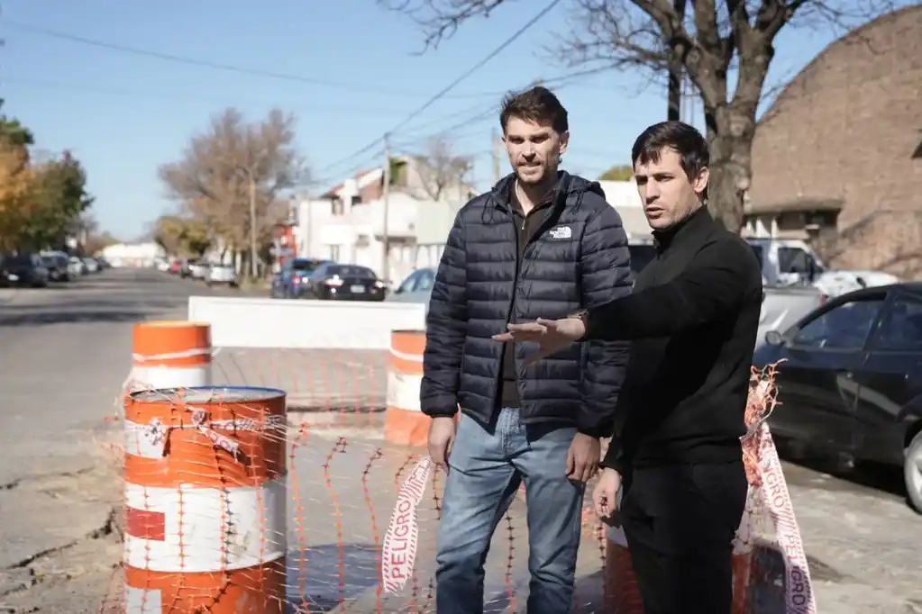 Viotti y Asencio recorrieron la obra de bacheo