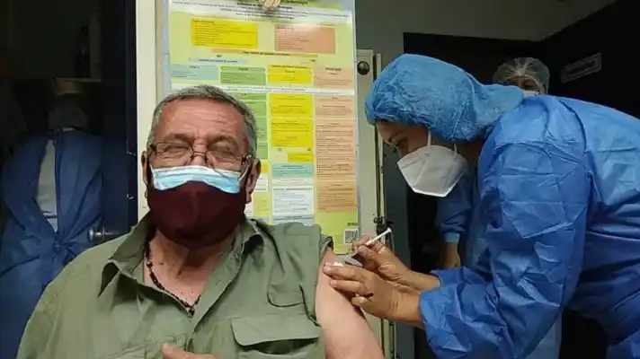 No se sabe dónde están: administración de Maduro anuncia activación de 27 centros de vacunación