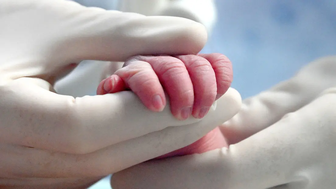 Brindan recomendaciones para proteger a los bebés frente a la muerte súbita del lactante