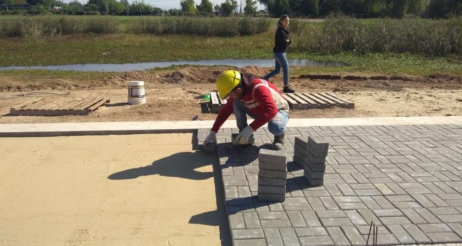 Estiman que la obra de continuidad de 11 de Septiembre en el exbalneario municipal culminará “en tres meses”