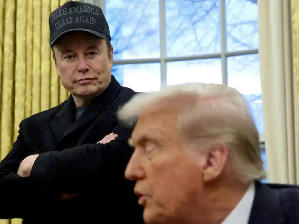 Elon Musk criticó el plan fiscal de Trump: "Me decepcionó, aumenta el déficit"