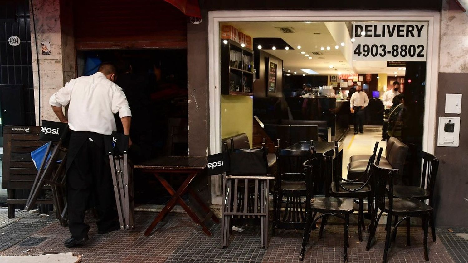 Gastronomía 100 por ciento al aire libre y restringir el ingreso a comercios