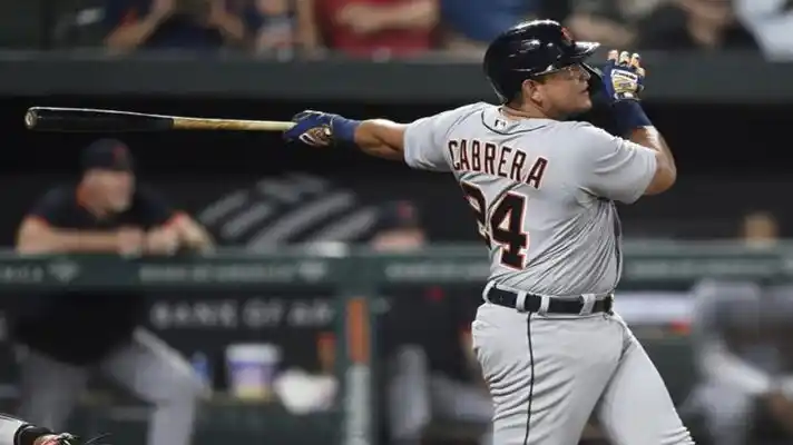 “¡La bola se va, se va… Jonrón!”, el 499 de Miguel Cabrera que está a un paso de llegar al “Club de los 500”