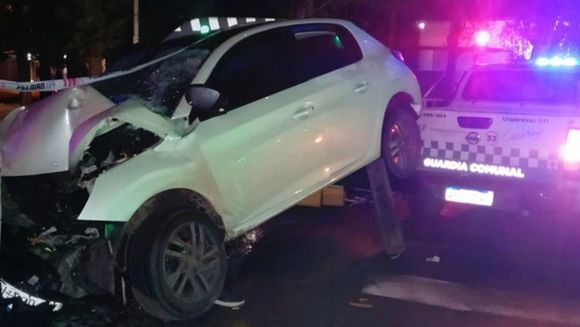 Un patrullero municipal de Florencio Varela fue embestido mientras atendía otro accidente en la Ruta 36 y hay 6 heridos