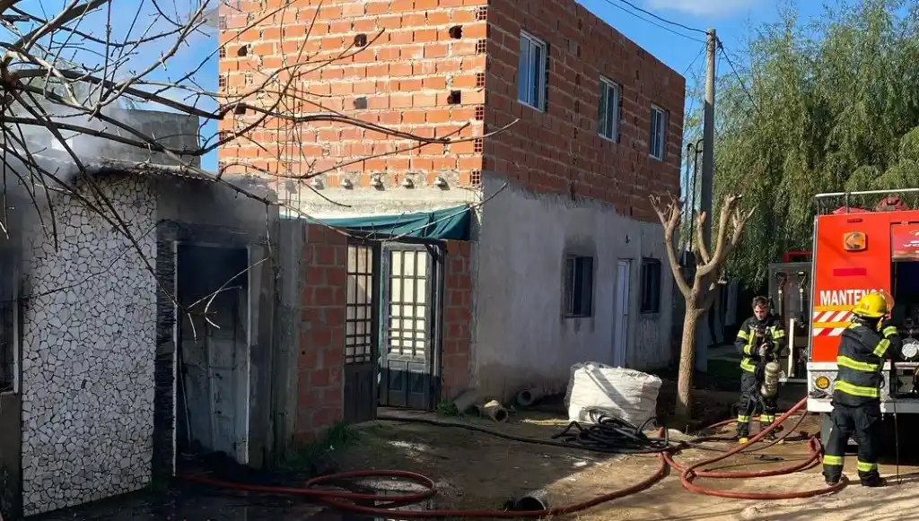 Los Bomberos Voluntarios intervinieron en siete siniestros en viviendas en las últimas semanas. Foto: Bomberos.