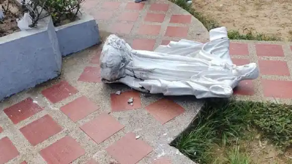 “SOLO QUERÍA ABRAZARLA”: muere niña al caerle encima la estatua del Sagrado Corazón de Jesús en Colombia